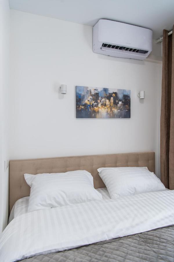 Myfreedom Апартаменти Метро Кловська, Військовий Госпіталь Kiew Exterior foto
